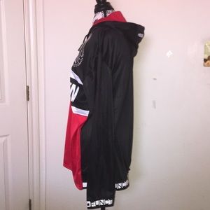 Ecko Hoodie— Size Large